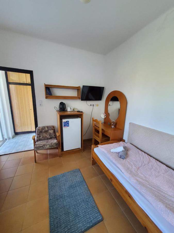 Bed and Breakfast Liget Ueduelo Siófok Zewnętrze zdjęcie